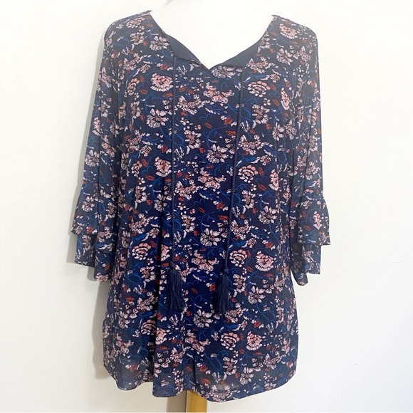 Christopher & Banks Boho Floral Navy Floral Women's Ruffle Bell Sleeve Top XL - Picture 1 of 10